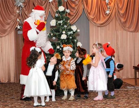 Детские новогодние платья снежинки (62 фото)